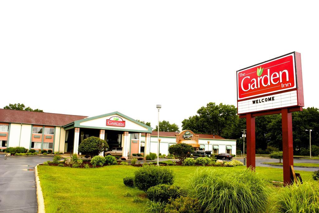 The Garden Inn Elkhart Exterior foto
