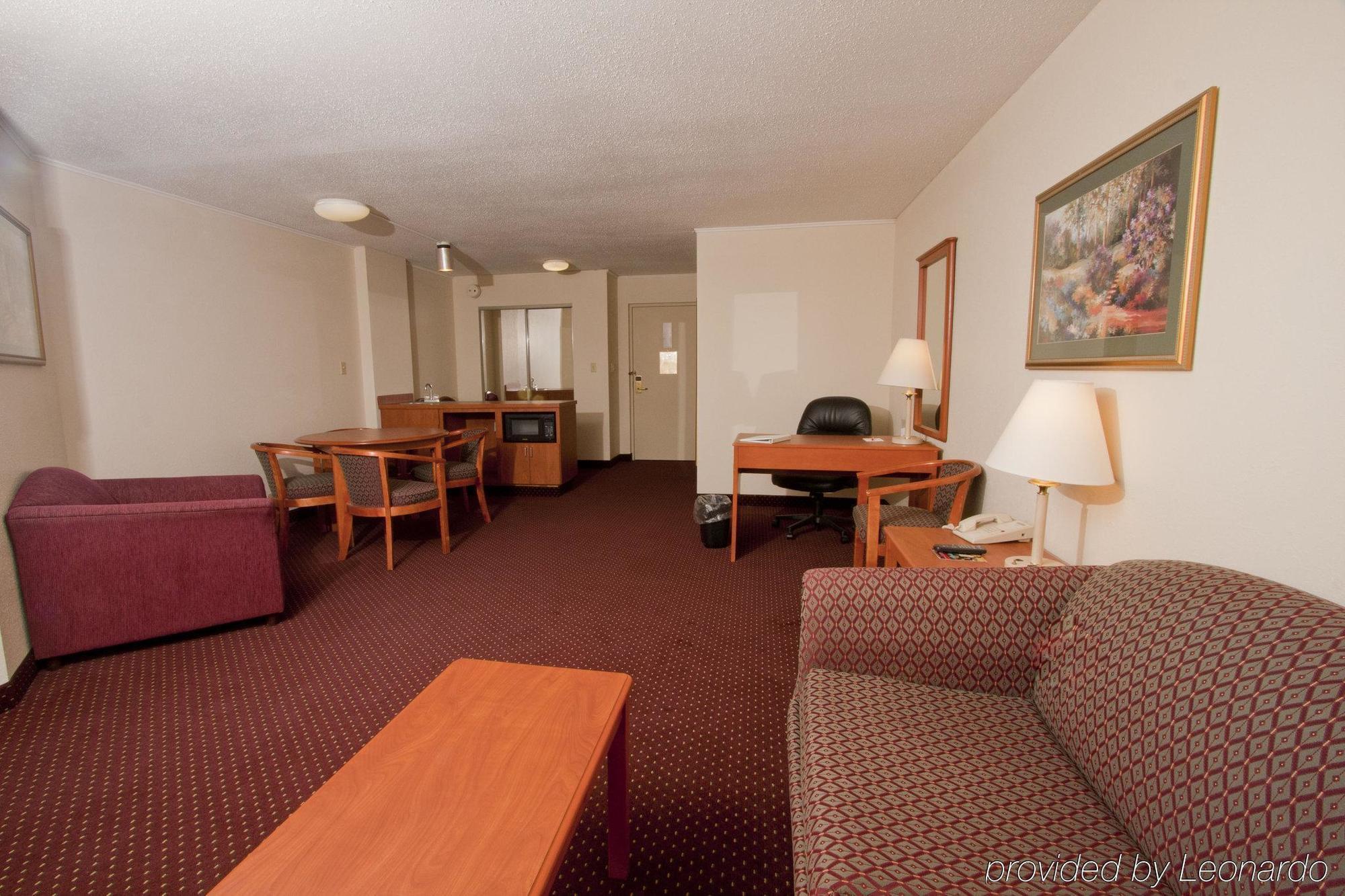 The Garden Inn Elkhart Habitación foto